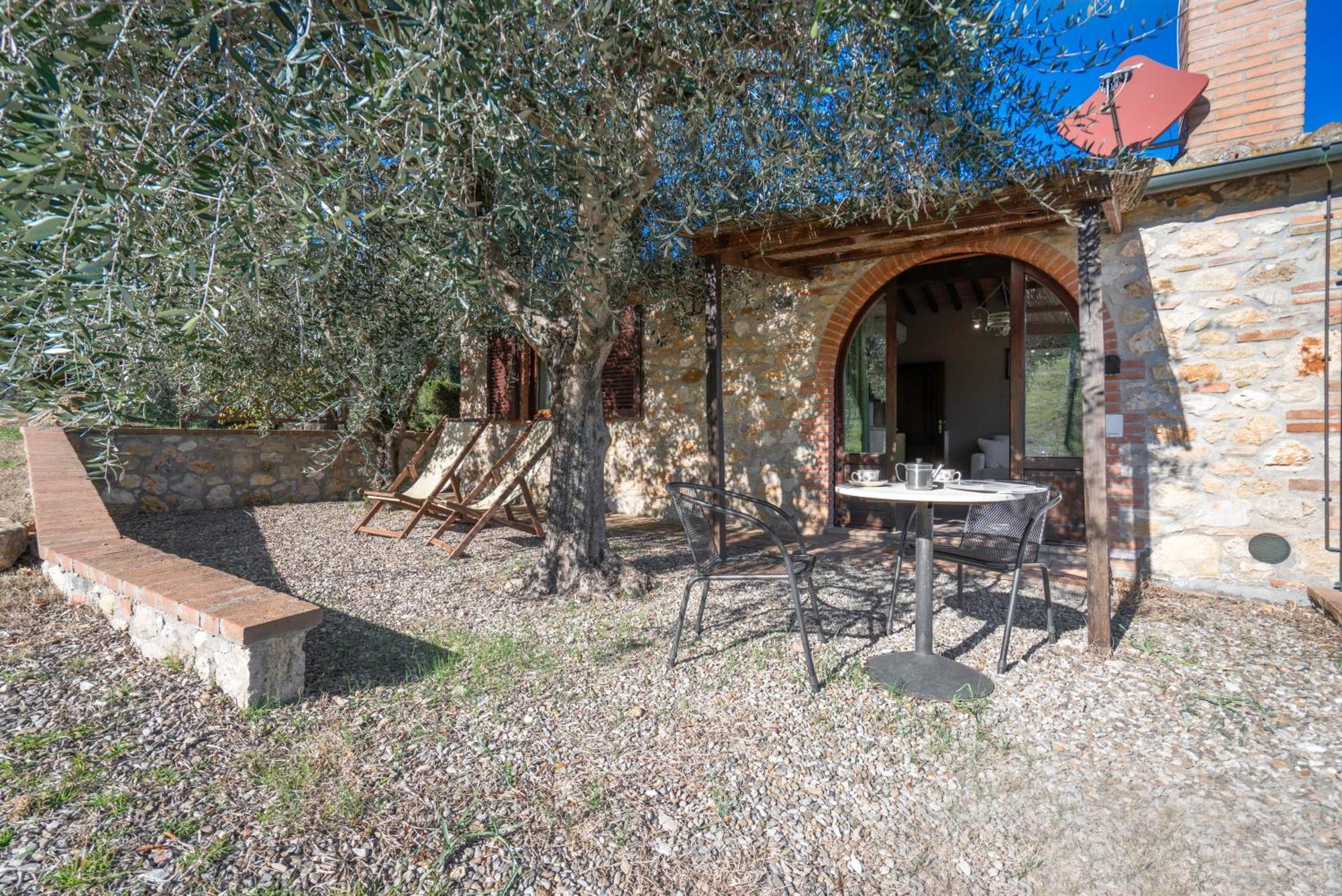 Agriturismo Agresto Apartments, Pool, Siena Hills Казоле-д'Ельса Екстер'єр фото